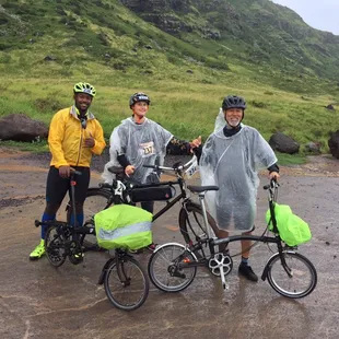 With a Brompton you can do anything! All our 2016 edition Bromptons on sale 15% off! 2 left!