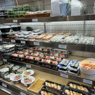 food, cupcakes, dessert