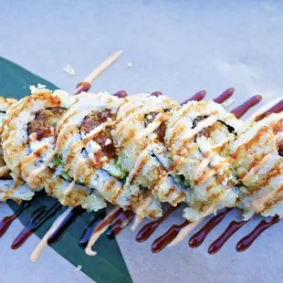 Spicy tuna &amp; shrimp tempura roll