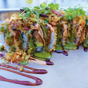 Tuna &amp; triple crunch roll