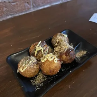 food, dough desserts, donuts