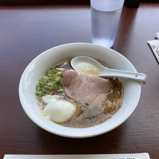 ramen and noodles, food