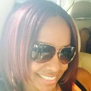 Shelly S.