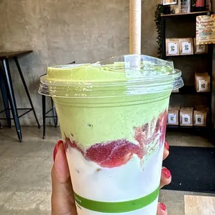 Strawberry matcha dalgona