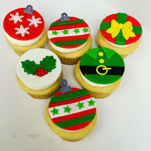 Christmas Theme Cupcakes