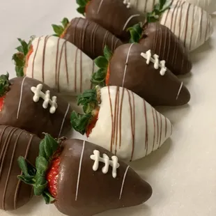 Football Theme Strawberries