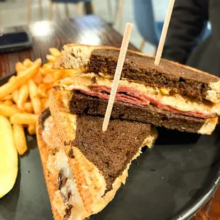 Reuben sandwich