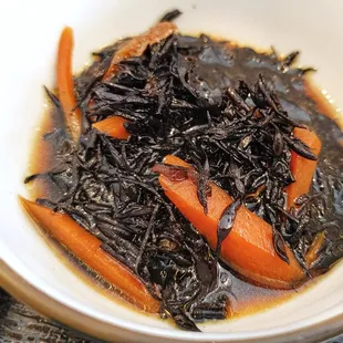 a bowl of cooked carrots