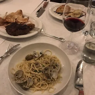 Linguini & Clams