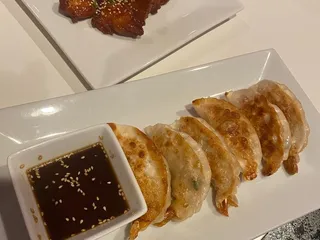 Muzette Karaoke & Restaurant