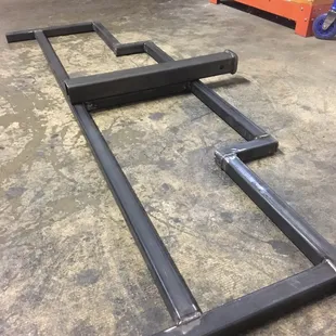 Custom fabricated 5th wheel tow hitch for the customers bikes.