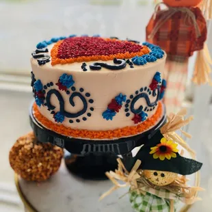 Fall paisley native cake