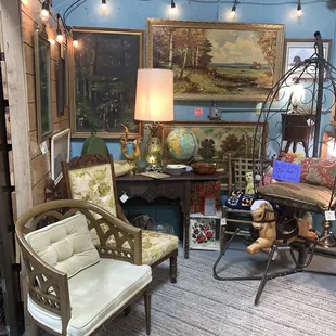 MCM atomic home decorating