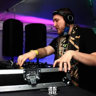 EDM Throwbacks &amp; House Thursday &amp; Friday 9pm-2am