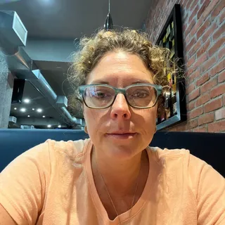 Debbie H.
