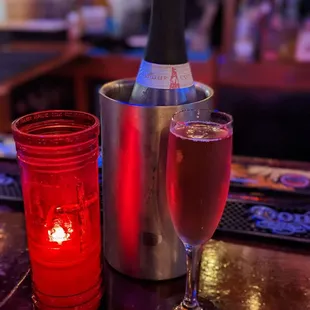 Sparkling Rosé.