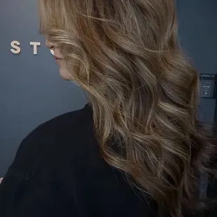 Eclipse The New Covenant Salon 
Colorado Springs, Co
Dimensional ColoR &amp; Customized Haircuts