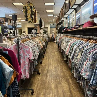 Look at all the aloha shirts!!!!