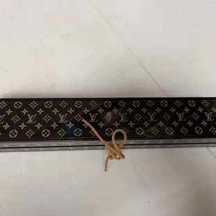 Case of the chopsticks