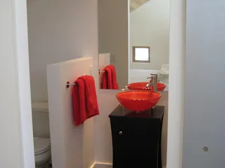 Dutch Lake Farm Guest House