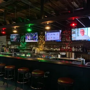 sushi and sashimi, interior