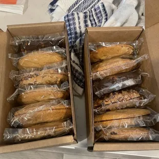 Two dozen amazing cookies!