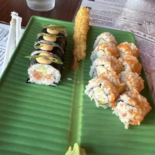 California Roll Spicy Smoked Salmon Roll