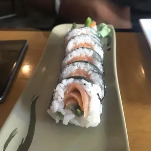 Spicy salmon roll.