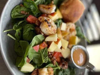 Red Seven Bar & Grill