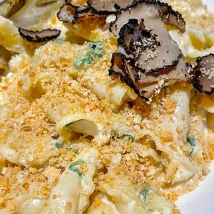 Truffled Macaroni and Cheese |Instagram @restaurant_aholic