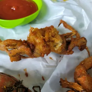 Medium fried blue crab