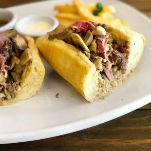 Prime Rib Dip Sandwich