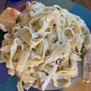 Fettuccine Alfredo