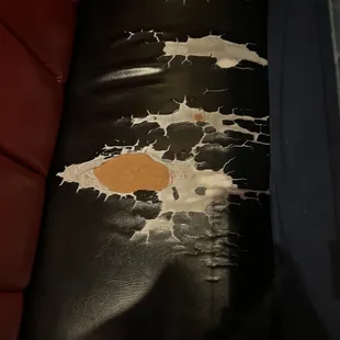 Pls get new seat cushions