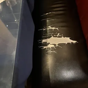 Pls get new seat cushions