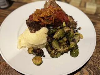 Harry's Grille & Tavern