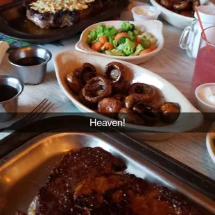 Blackened King cut and black and bleu King with EXTRA mushrooms. Yum