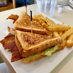Club sandwich. Yummm