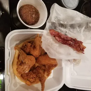 Chicken&amp;waffle, sausage, bacon (delivery)
