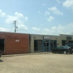 Eddy's Express on Victory Blvd, Portsmouth, Va