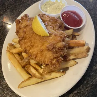 This is today's special, Grouper Basket, which was excellent.