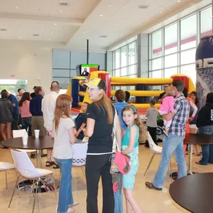 BOBBY BONES SHOW MEET &amp; GREET