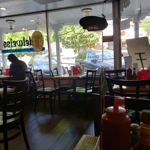 Before the rush, pre 8am on Sunday morning