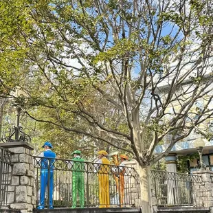 Seating behind the restaurant. You get a show as well - just the back of their heads, but the music is awesome.