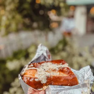 Cheesy Garlic Pretzel