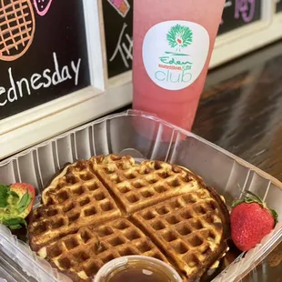 A perfect breakfast starts with an amazing Wow Waffle at Eden and ends with a Pretty In Pink Loaded tea!!