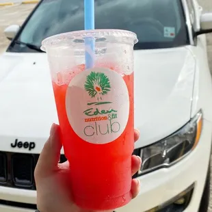 This flavor is called PNUT! It's strawberry and pineapple