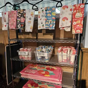 Easier to see when there are less customers