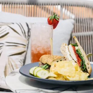 Chicken Pesto Sandwich and Cocktail