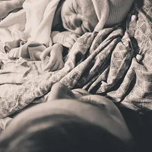 LABOR &amp; DELIVERY! These photography opportunities are few &amp; far between for me. But I absolutely favor this genre best of all!